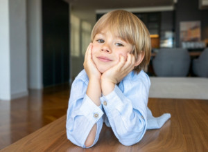 Ovo, staro MOĆNO muško ime ponovo se vraća u modu - majke ga masovno daju SINOVIMA