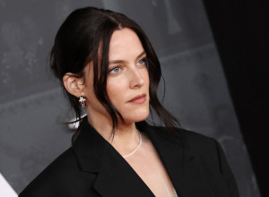 Unuka Elvisa Prislija zasenila sve na crvenom tepihu i sve oči su bile uprte u njene noge (FOTO)