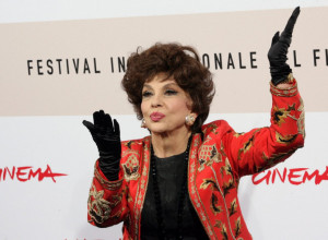 Popularnost otvara mnoga vrata. Ali ono što ćete napustiti kad prođete kroz njih je privatni život, on postaje veoma mali